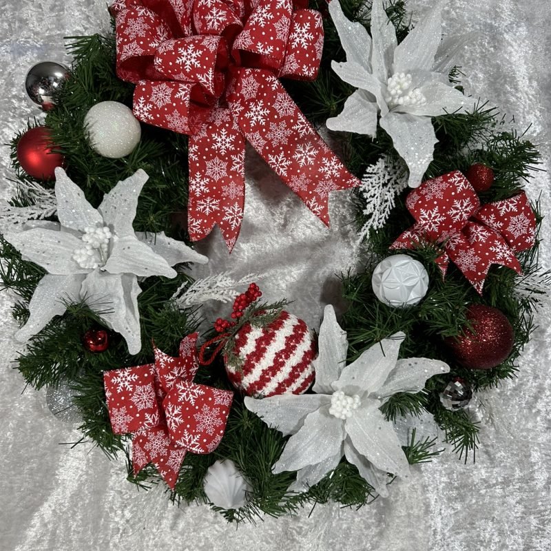 Frosted Poinsettia